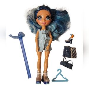 RAINBOW HIGH Skyler Bradshaw Fashion Doll